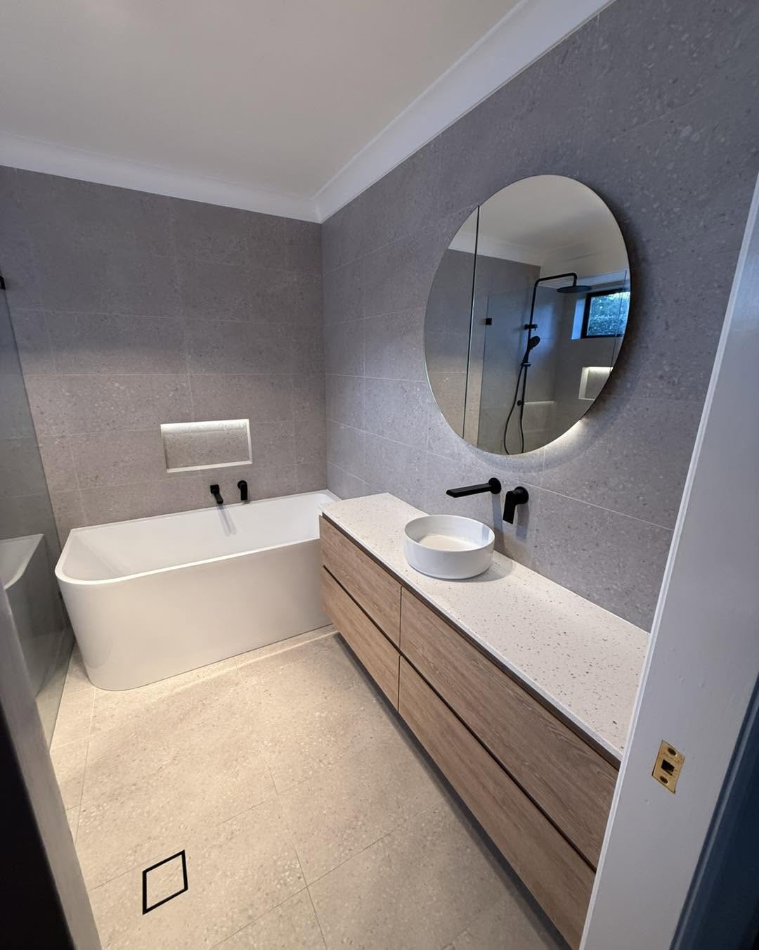Why Local Plumbers in Penrith Are Better Than Big Companies